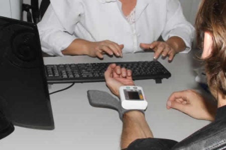 Hospital Mário Covas conta com 100 novos funcionários