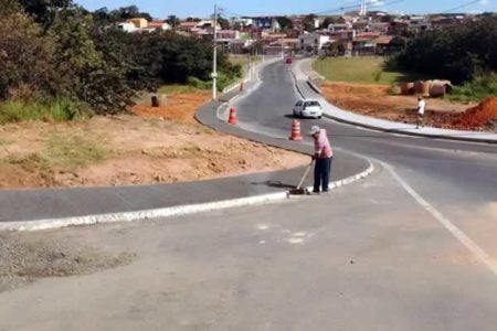 Prefeitura conclui obra na ponte que liga Jardim São Sebastião ao Interlagos