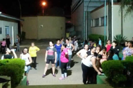 Moradora denuncia falta de iluminação no Poliesportivo