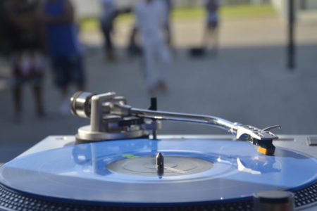 Jovens podem se inscrever em curso de dança de rua