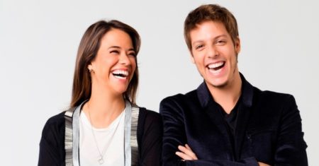 Teatro Iguatemi abre sessão extra no domingo para espetáculo de Fábio Porchat e Miá Mello