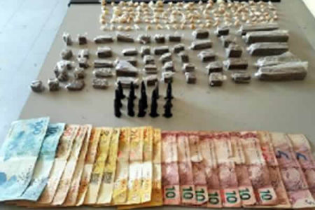 Homem é preso por tráfico de Entorpecente no bairro Chácaras Reimar