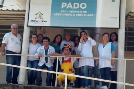 Pacientes infantis do Pado recebem visita especial