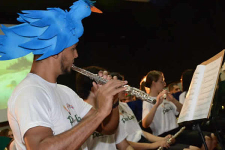 Estão abertas vagas para a obra musical “Pedro e o Lobo”