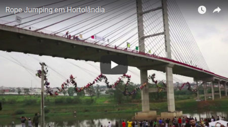 Grupo com mais de 240 participantes salta da ponte estaiada em Hortolândia