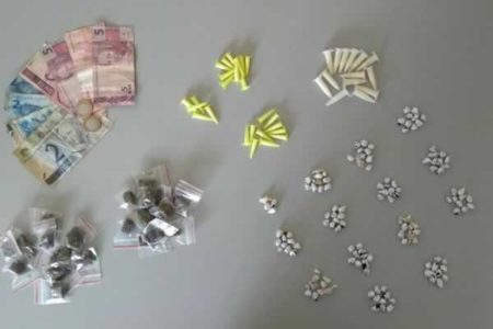 Policia prende após denúncia de drogas no Nova Hortolândia