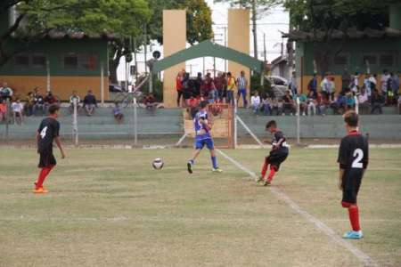 Oito equipes estão garantidas na fase final da Hortocopa de futebol																		Destaque