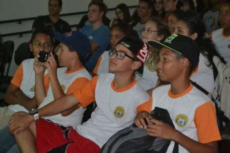 Formandos do curso de informática farão curso de Programação																		Destaque