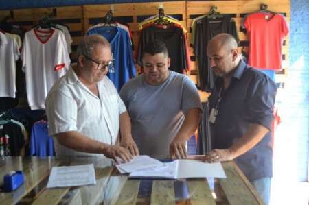 Prefeitura inicia campanha Comércio Legal																		Destaque