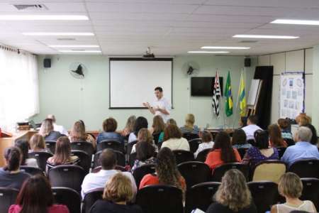 Hortolândia sedia reunião do Comitê Metropolitano da Educação