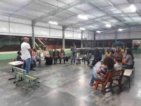 Prefeitura promove roda de conversa sobre violência contra mulher