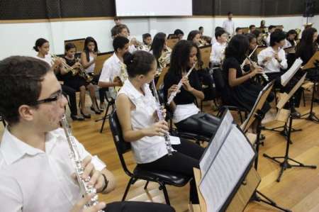 Audições individuais acontecem no Centro de Educação Musical