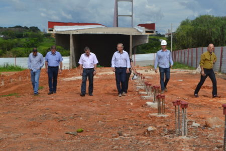 Cabeceira da Ponte Estaiada ganha forma na região do Jd. Santa Rita de Cássia