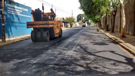 Prefeitura realiza Operação Tapa-Buraco no Jardim Santa Clara do Lago II