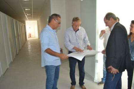 Novo prédio da Fisioterapia começa a funcionar dia 14 deste mês																		Destaque