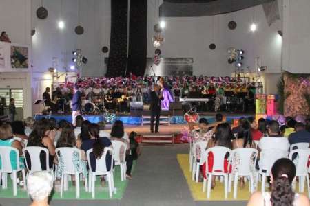 Na Cantata de Natal, prefeito convida população para ser protagonista das ações da Prefeitura																		Destaque