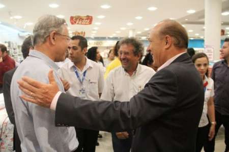 Nova loja investe R$ 3 milhões e gera 41 empregos em Hortolândia																		Destaque