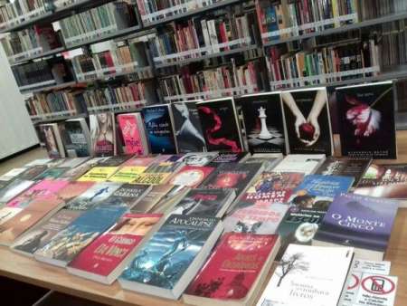 Biblioteca Municipal promove Feira de Troca de Livros