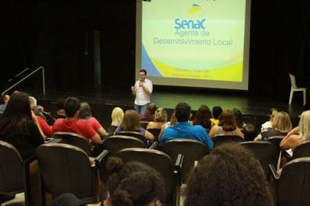 Prefeitura forma agentes de desenvolvimento local