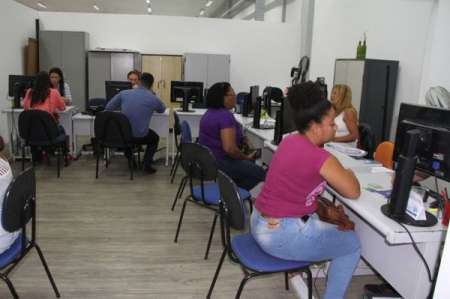 PAT disponibiliza 22 vagas de emprego para três cargos