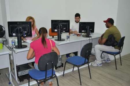 PAT tem 20 vagas de emprego para instalador mantenedor de telefonia