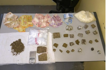 Após denuncia PM prende um no Recanto do Sol com drogas