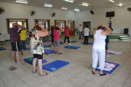 Prefeitura antecipa volta das atividades nos Centros da Melhor Idade