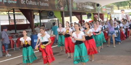 Festa da Uva de Vinhedo termina neste final de semana