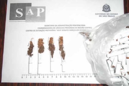 Mãe é presa ao tentar entrar com droga em CDP de Americana