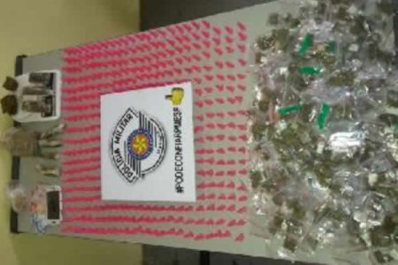 Um é preso com drogas enterrada em casa no Jardim Nossa Senhora Auxiliadora