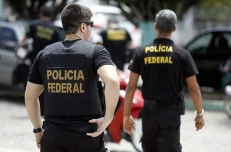 PF prende homem que ameaçava expor fotos íntimas de adolescentes em cidade da região