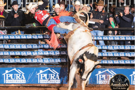 Começou: Americana dá a largada a 32ª Festa do Peão