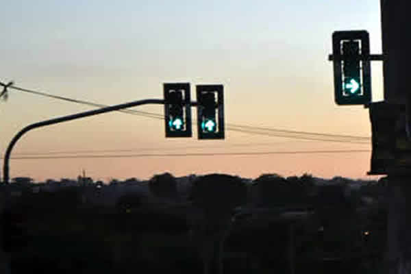 instalação de semáforos