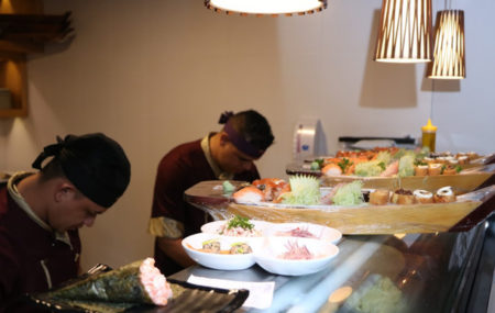 Satoshy Sushi Bar inaugura espaço em Hortolândia