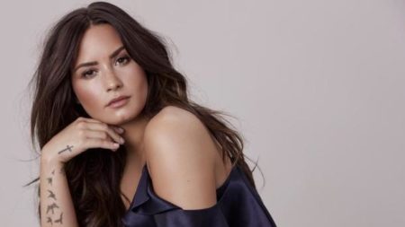 Demi Lovato é internada após overdose