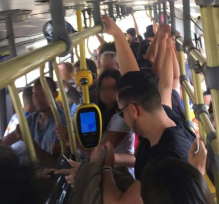 Passageiros reclamam de superlotação em ônibus que faz linha Hortolândia à Campinas