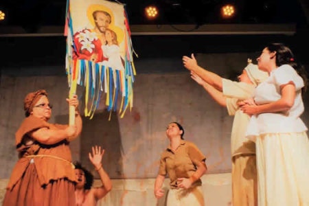 Companhia de teatro de Hortolândia representa a cidade em Minas Gerais