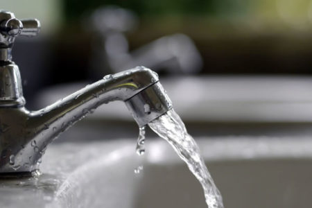 Recorde histórico sem chuva pede economia de água em residências