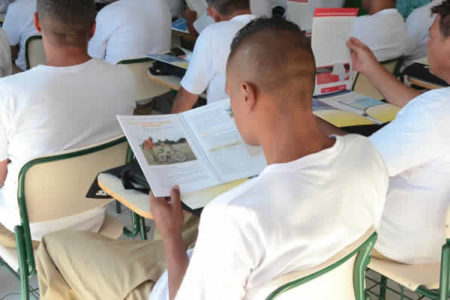 São Paulo aumenta número de presos inscritos em exame para conclusão no Ensino Fundamental e Médio