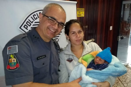 PM salva recém-nascido em Monte-Mor