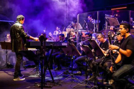 Orquestra Rock faz apresentação gratuita na Concha Acústica