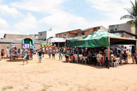 Festa do Dia das Crianças reúne mais de 300 pessoas