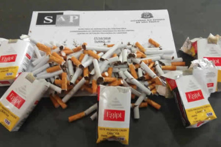 Agentes apreendem maconha em embalagens de cigarros no CDP de Campinas