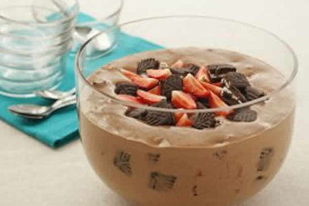 Aprenda com a Zabet uma receita incrível de Strogonoff de Chocolate com Morango