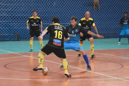 Futsal 2000 é campeão invicto do Campeonato Veterano