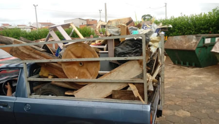 Cidadão é flagrado fazendo descarte irregular