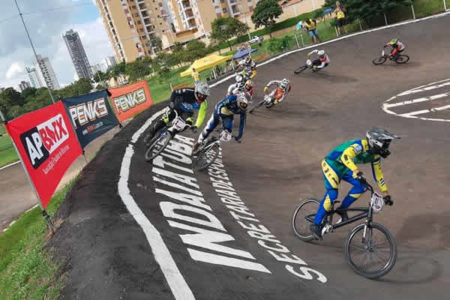 Paulínia Racing Bicicross começa Campeonato Paulista de BMX em primeiro