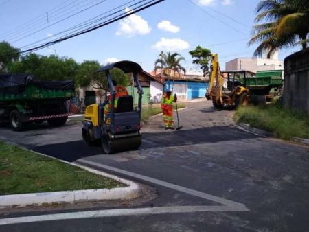 Vias do Jardim São Sebastião recebem Operação Tapa-Buraco