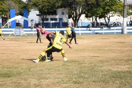 Campeonato Interno de Futebol da Prefeitura começa com goleadas