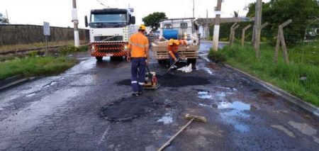 Prefeitura realiza Operação Tapa Buraco em três bairros de Hortolândia